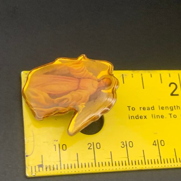 Vintage Guardian Angel Pin Brooch Religious - Picture 3 of 4